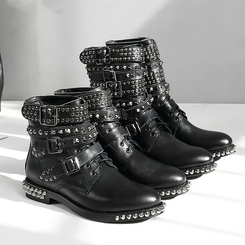 Biker Genuine Leather Womens Boots / Round Toe Autumn/Winter Motorcycle Rivet Ankle Boots in Black