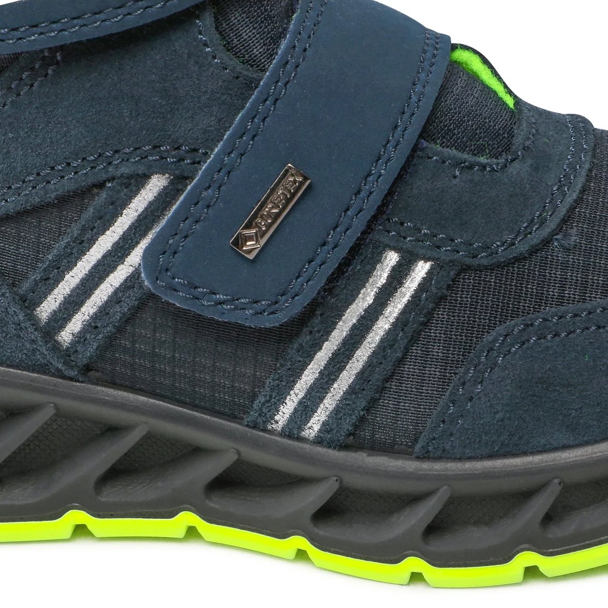 Primigi (Sizes 28-30) 2891600 Navy/Silver/Volt Gore-Tex Waterproof