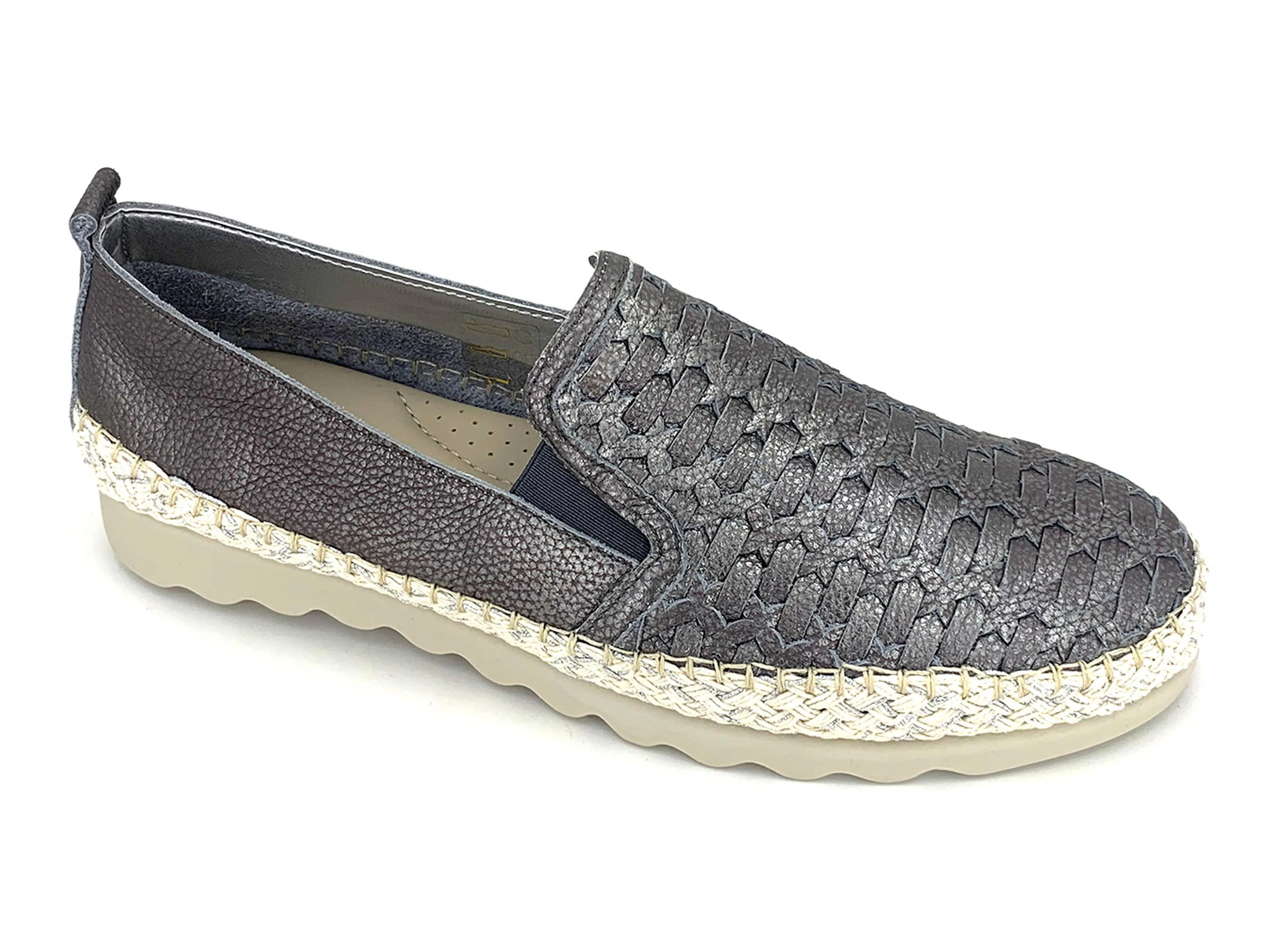 The FLEXX Chapter Women's Slip-on Shoe Pewter